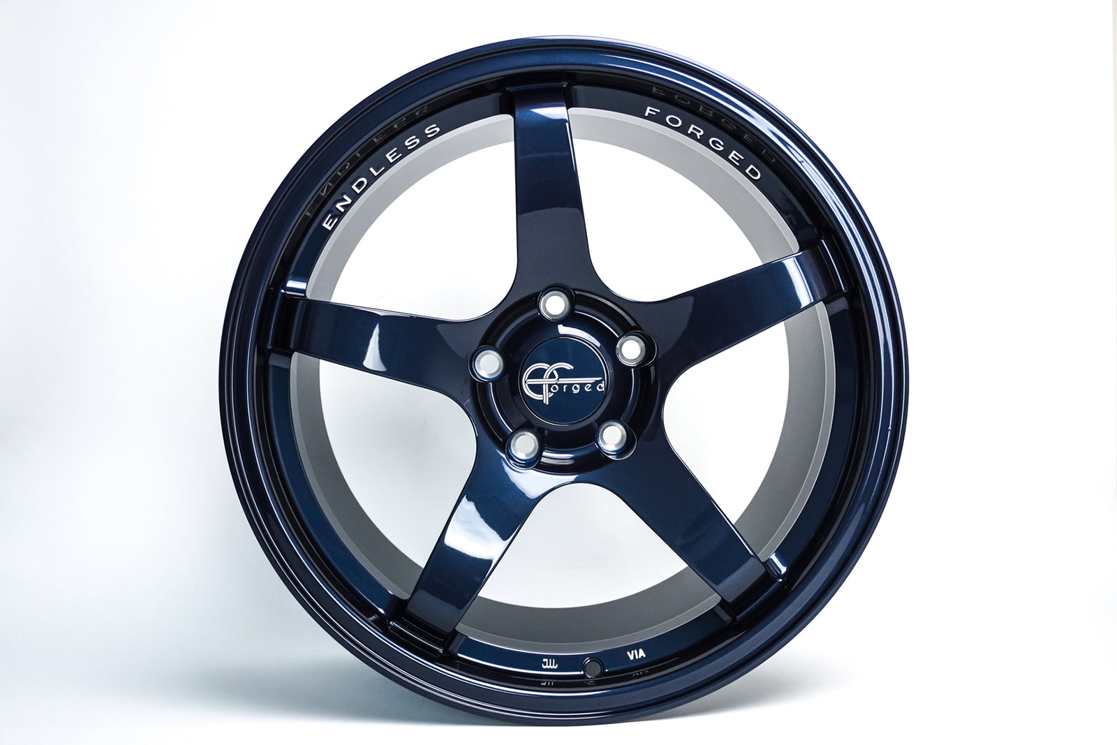 18x9.5